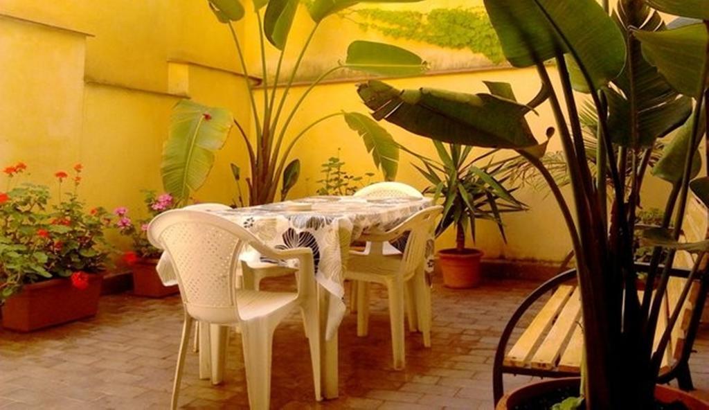 Casa Cagliostro Palermo Apartment Cameră foto